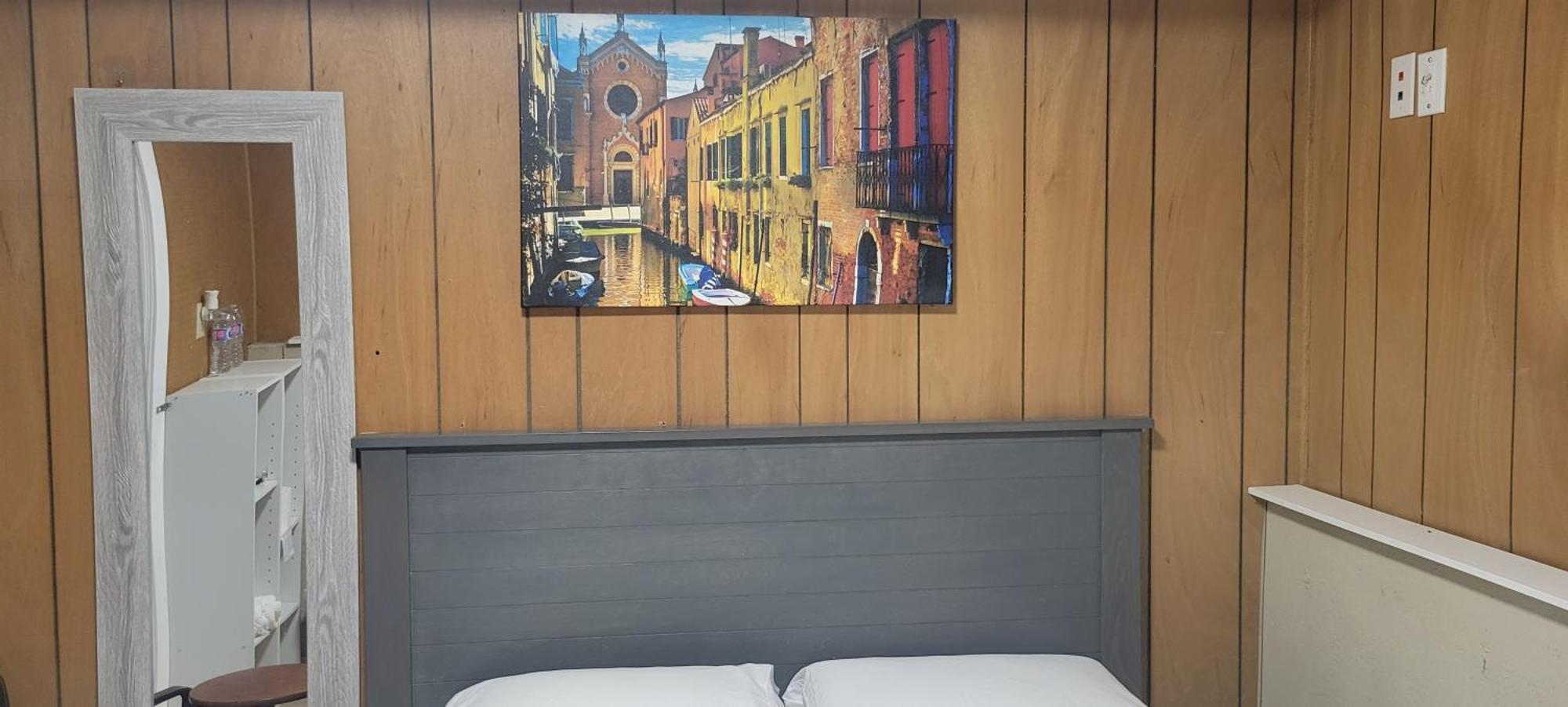 Farhad'S B&B อับบอทส์ฟอร์ด ภายนอก รูปภาพ