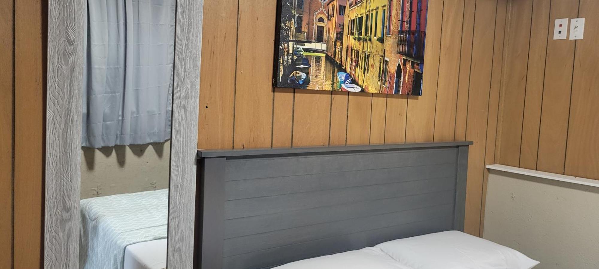 Farhad'S B&B อับบอทส์ฟอร์ด ภายนอก รูปภาพ